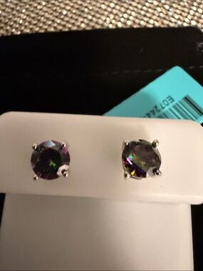 Mystic Topaz sterling silver Stud Earrings  with dusty. 🆕